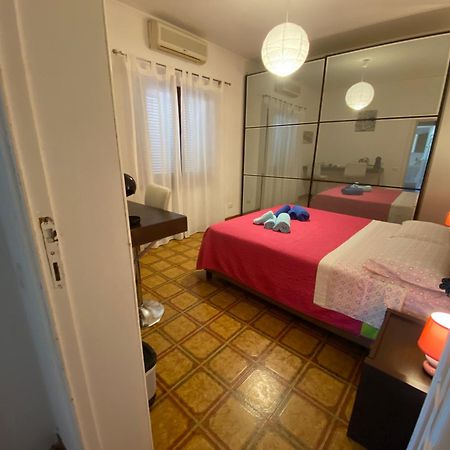 A Casa Da Mari Stanza Privata Bagno Condiviso Apartment Olbia Exterior photo